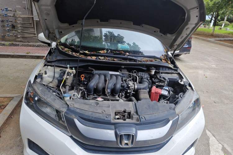 Used Honda City 2017 1.5L CVT Comfort Version Engine Bay