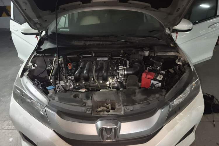 Used Honda City 2017 1.5L CVT Comfort Version Engine Bay