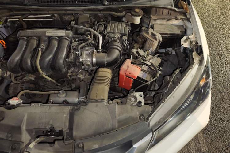 Used Honda City 2017 1.5L CVT Elite Edition Engine Bay Left