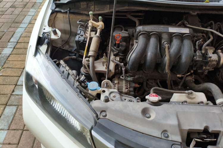 Used Honda City 2017 1.5L CVT Comfort Version Engine Bay Right