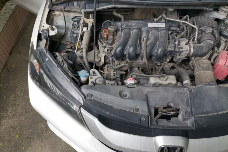 Used Honda City 2017 1.5L CVT Elite Edition Engine Bay Right