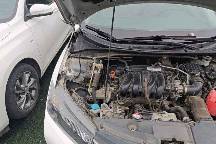 Used Honda City 2017 1.5L CVT Comfort Version Engine Bay Right