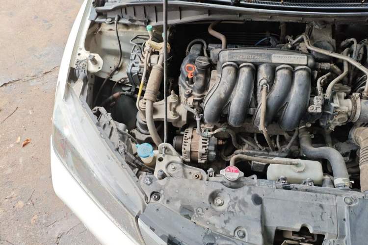 Used Honda City 2017 1.5L CVT Comfort Version Engine Bay Right