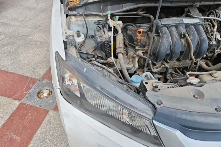 Used Honda City 2017 1.5L CVT Elite Edition Engine Bay Right