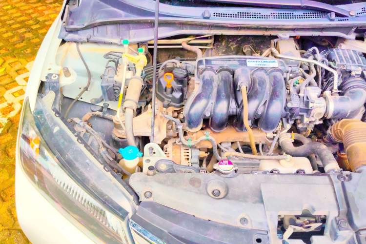 Used Honda City 2017 1.5L CVT Comfort Version Engine Bay Right