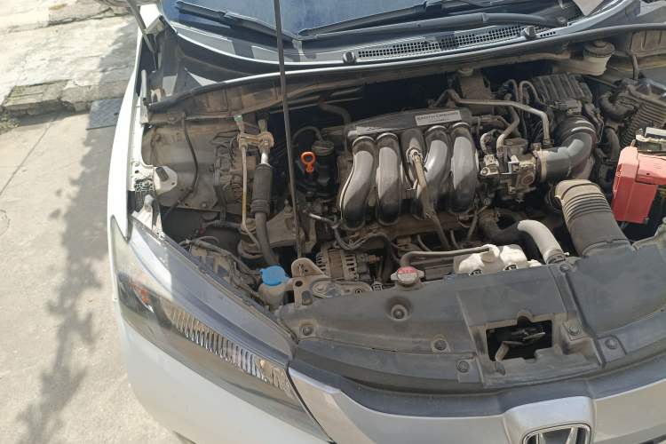 Used Honda City 2017 1.5L CVT Comfort Version Engine Bay Right