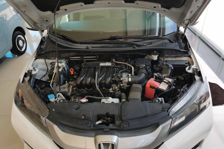 Used Honda City 2017 1.5L manual Comfort version Engine Bay