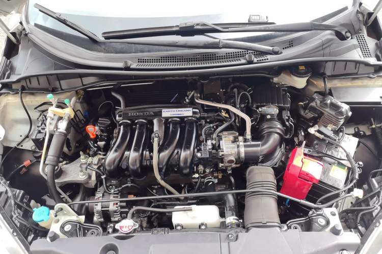 Used Honda City 2017 1.5L CVT Elite Edition Engine Bay