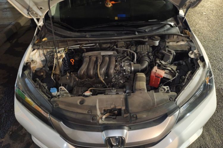 Used Honda City 2017 1.5L CVT Elite Edition Engine Bay