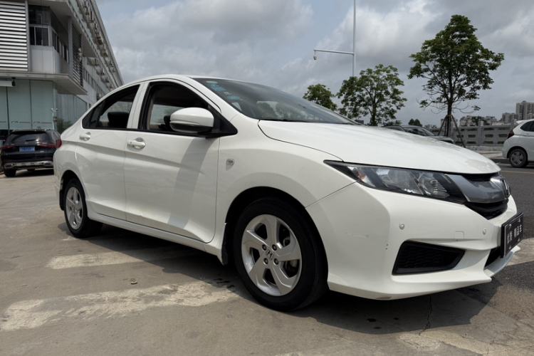 Used Honda City 2017 1.5L CVT Elite Edition Exterior 1
