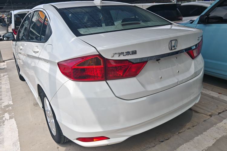 Used Honda City 2017 1.5L CVT Luxury Edition Exterior 2