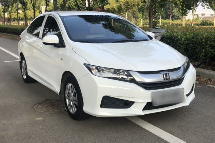 Used Honda City 2017 1.5L manual Comfort version Exterior 2
