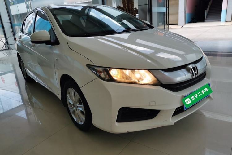 Used Honda City 2017 1.5L manual Comfort version Exterior 2