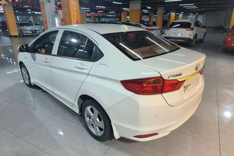 Used Honda City 2017 1.5L CVT Elite Edition Exterior 3