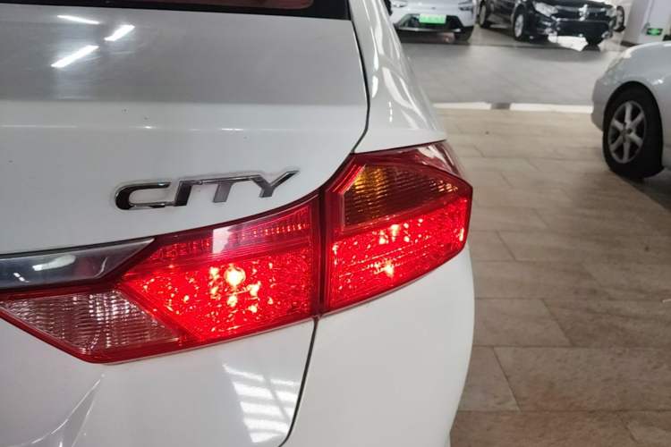 Used Honda City 2017 1.5L CVT Comfort Version Exterior 3