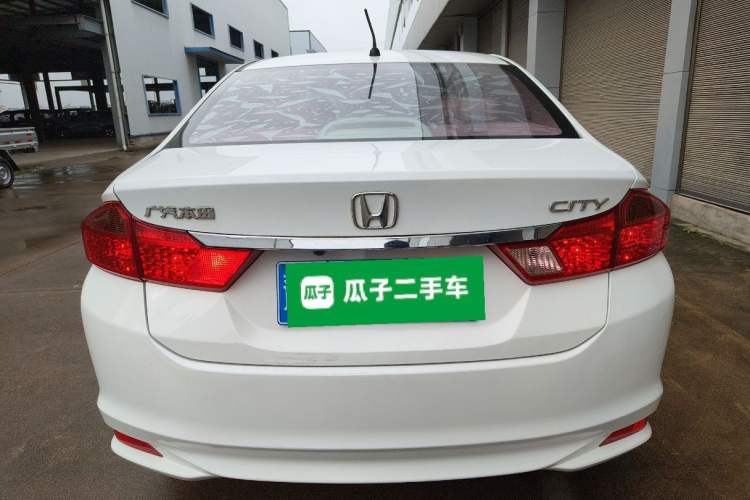 Used Honda City 2017 1.5L manual Comfort version Exterior 4