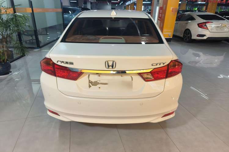 Used Honda City 2017 1.5L CVT Elite Edition Exterior 4