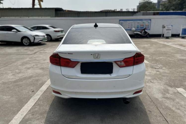 Used Honda City 2017 1.5L CVT Elite Edition Exterior 4