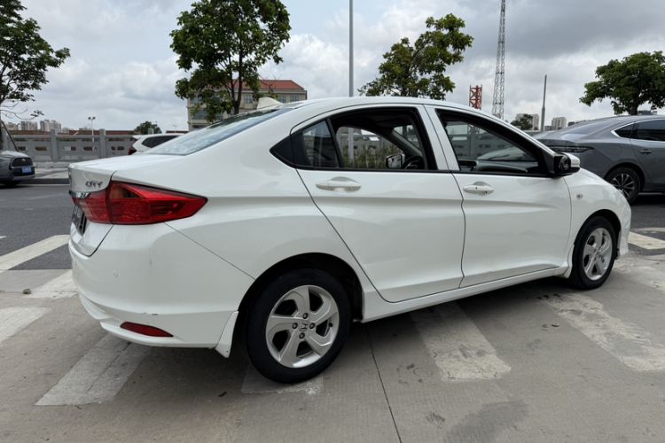 Used Honda City 2017 1.5L CVT Elite Edition Exterior 4