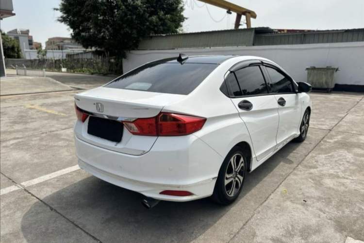 Used Honda City 2017 1.5L CVT Elite Edition Exterior 5
