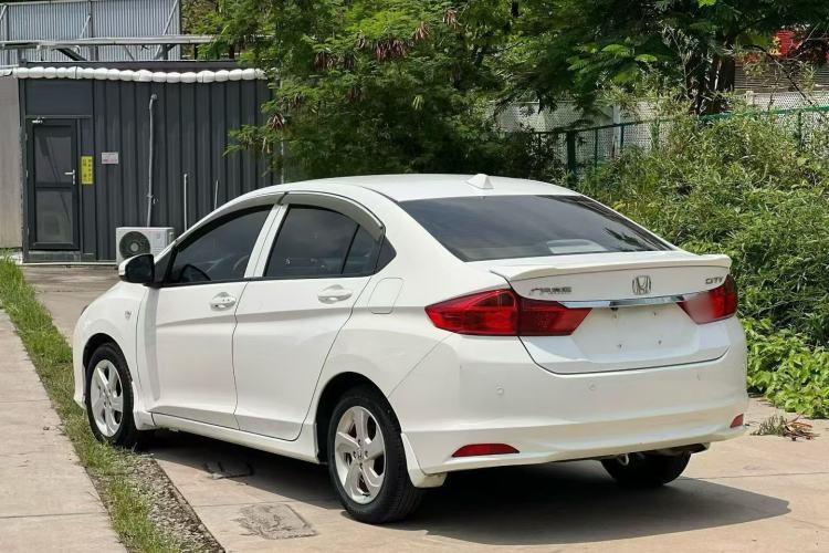 Used Honda City 2017 1.5L CVT Elite Edition Exterior 6