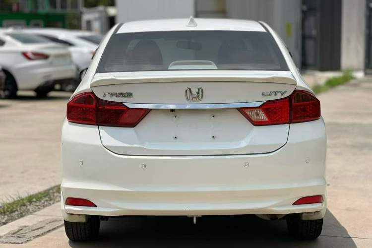 Used Honda City 2017 1.5L CVT Elite Edition Exterior 7