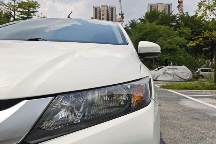 Used Honda City 2017 1.5L CVT Elite Edition Exterior 7