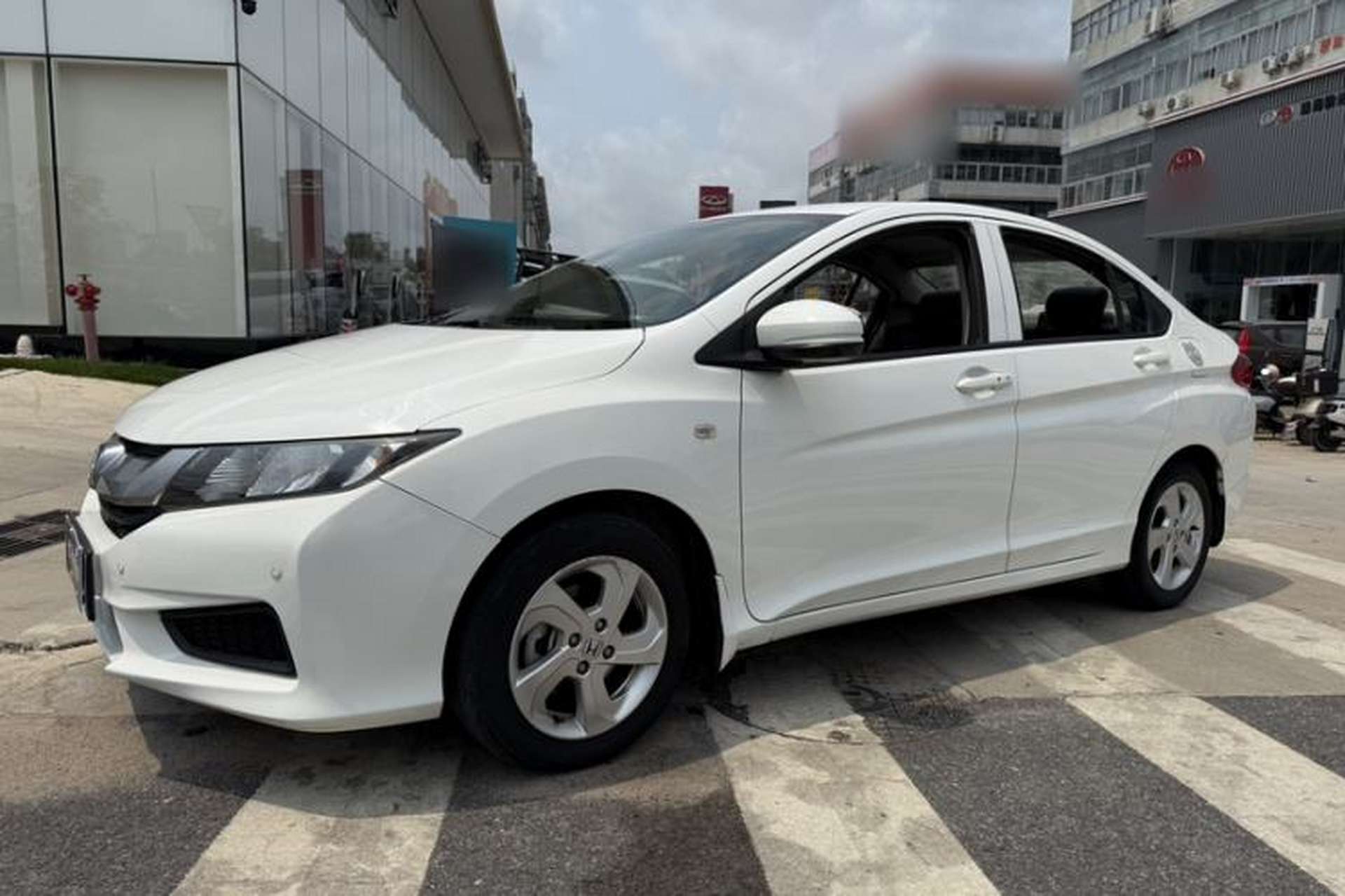 Used Honda City 2017 1.5L CVT Elite Edition Front Left 45 Deg
