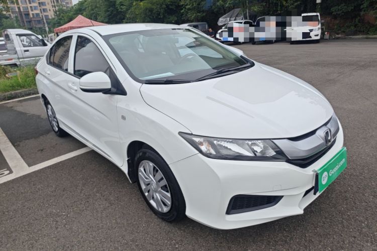 Used Honda City 2017 1.5L manual Comfort version Front Right 45 Deg