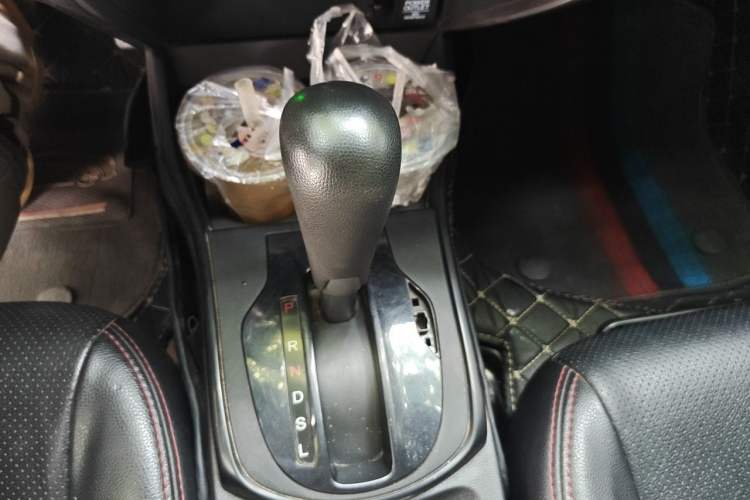 Used Honda City 2017 1.5L CVT Elite Edition Gear Lever
