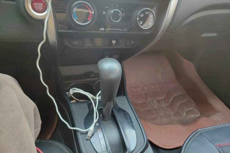 Used Honda City 2017 1.5L CVT Elite Edition Gear Lever