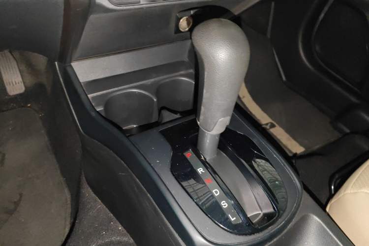 Used Honda City 2017 1.5L CVT Comfort Version Gear Lever