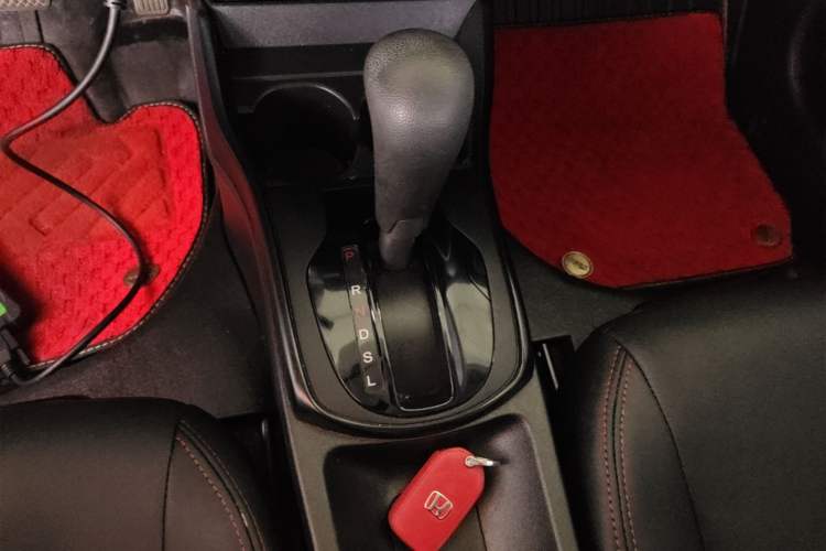 Used Honda City 2017 1.5L CVT Elite Edition Gear Lever