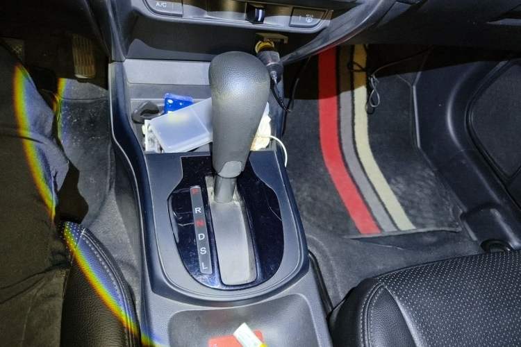 Used Honda City 2017 1.5L CVT Comfort Version Gear Lever