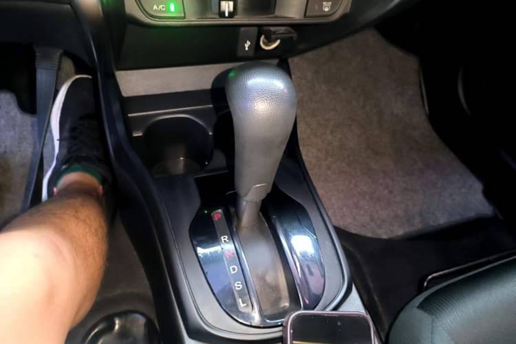 Used Honda City 2017 1.5L CVT Elite Edition Gear Lever