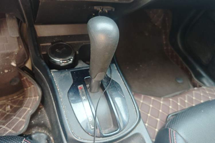 Used Honda City 2017 1.5L CVT Elite Edition Gear Lever