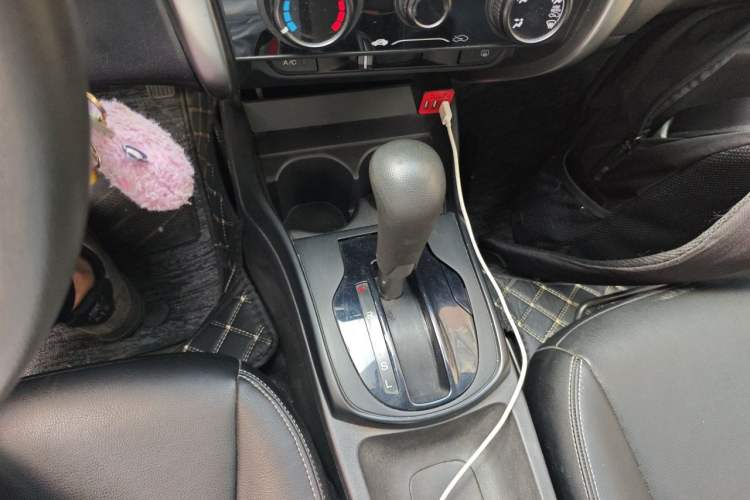 Used Honda City 2017 1.5L CVT Comfort Version Gear Lever