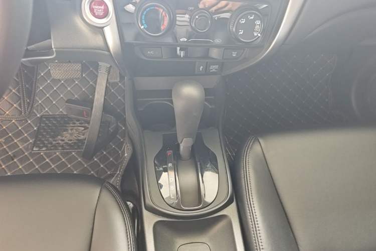 Used Honda City 2017 1.5L CVT Elite Edition Gear Lever