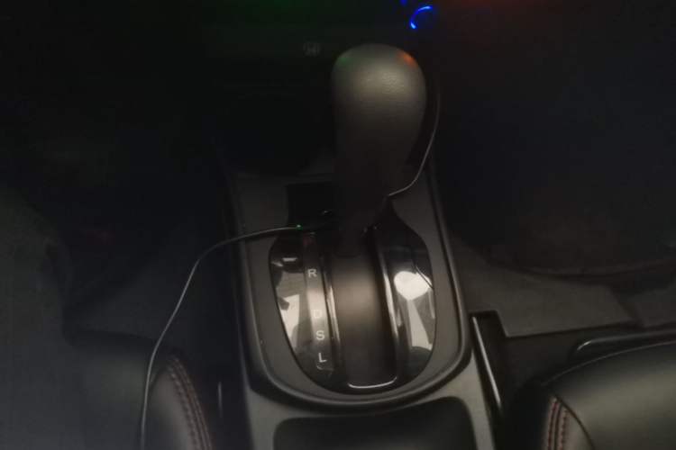 Used Honda City 2017 1.5L CVT Comfort Version Gear Lever