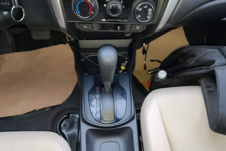 Used Honda City 2017 1.5L CVT Comfort Version Gear Lever