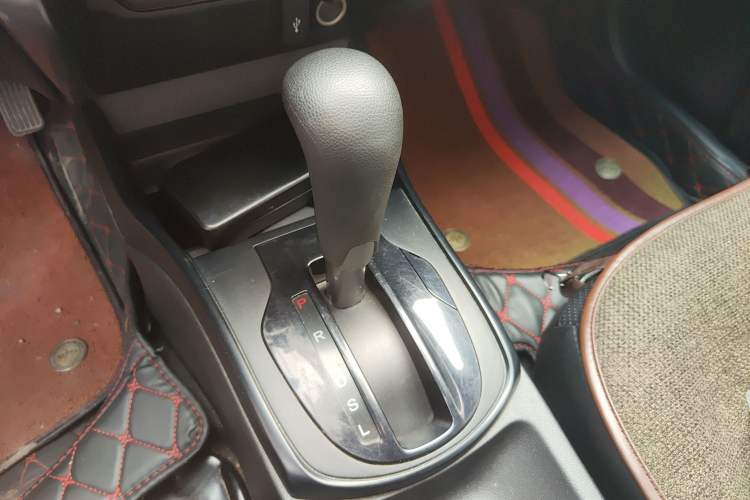 Used Honda City 2017 1.5L CVT Elite Edition Gear Lever