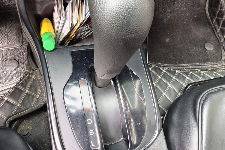 Used Honda City 2017 1.5L CVT Comfort Version Gear Lever