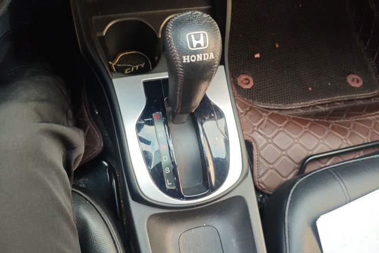 Used Honda City 2017 1.5L CVT Comfort Version Gear Lever