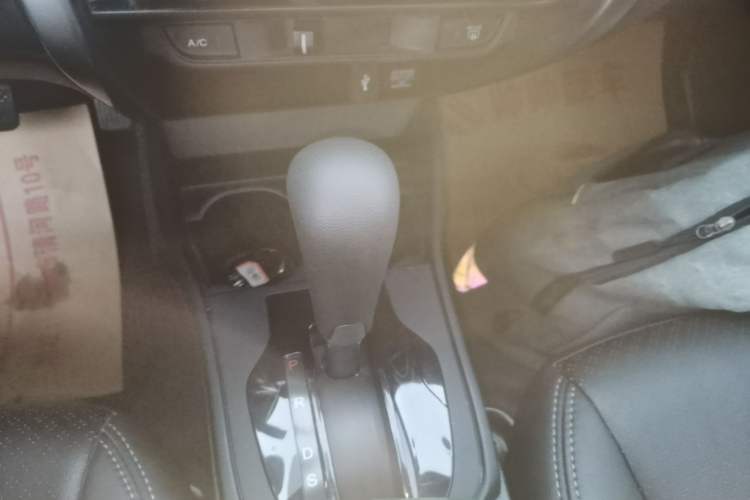 Used Honda City 2017 1.5L CVT Elite Edition Gear Lever