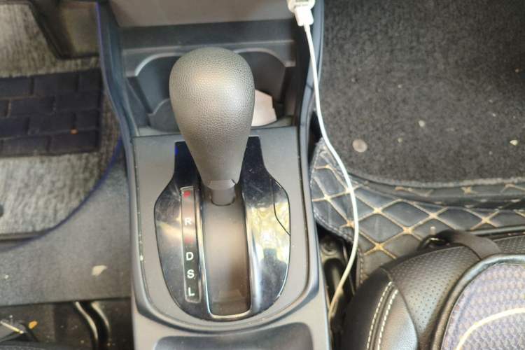 Used Honda City 2017 1.5L CVT Comfort Version Gear Lever