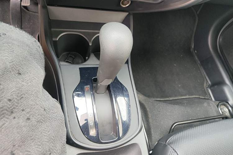 Used Honda City 2017 1.5L CVT Comfort Version Gear Lever