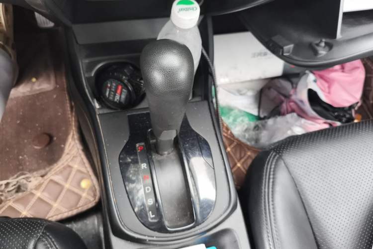 Used Honda City 2017 1.5L CVT Elite Edition Gear Lever