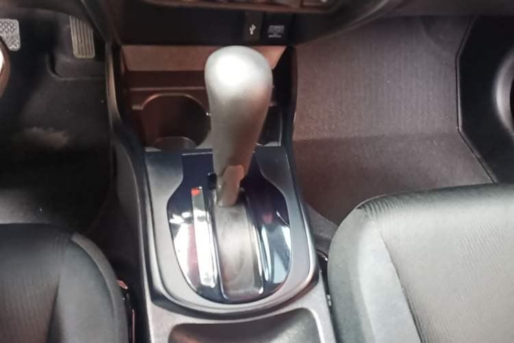 Used Honda City 2017 1.5L CVT Elite Edition Gear Lever