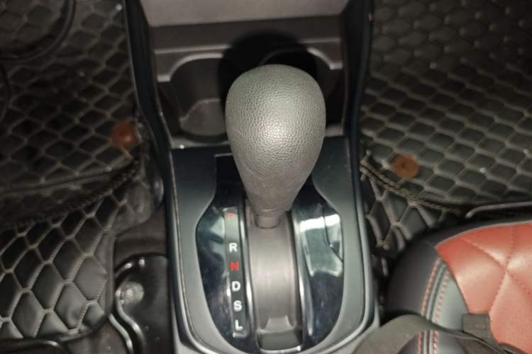 Used Honda City 2017 1.5L CVT Comfort Version Gear Lever