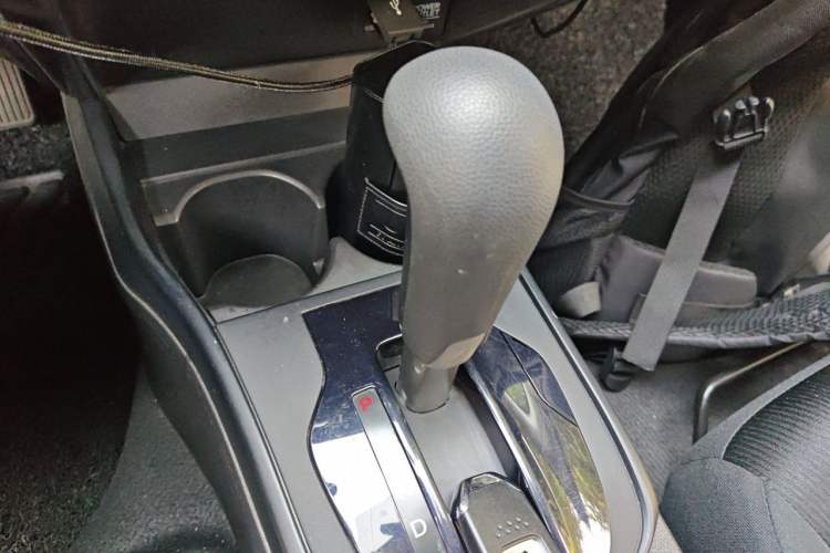 Used Honda City 2017 1.5L CVT Elite Edition Gear Lever